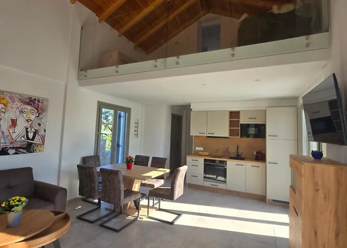 Vrisoules Village * Methoni (Messenia)