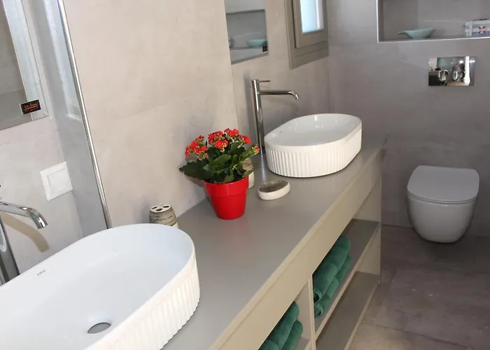 Hébergement de vacances Vrisoules Village